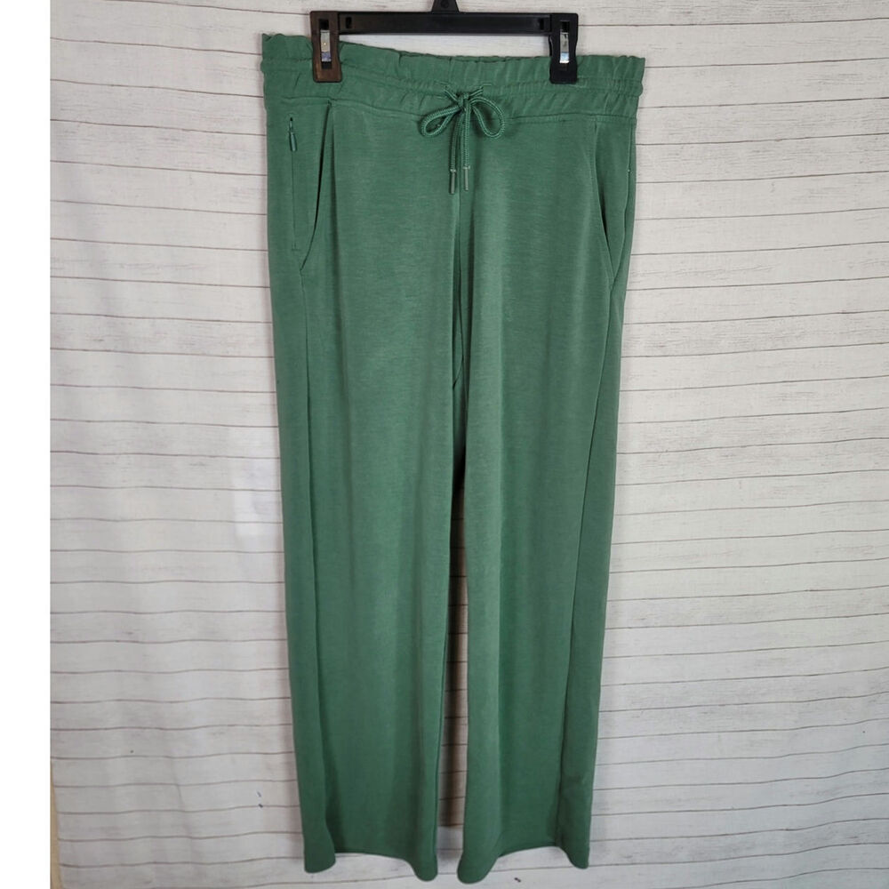 ATHLETA SEASOFT STRAIGHT PANTS IN SEA GREEN, SZ XS